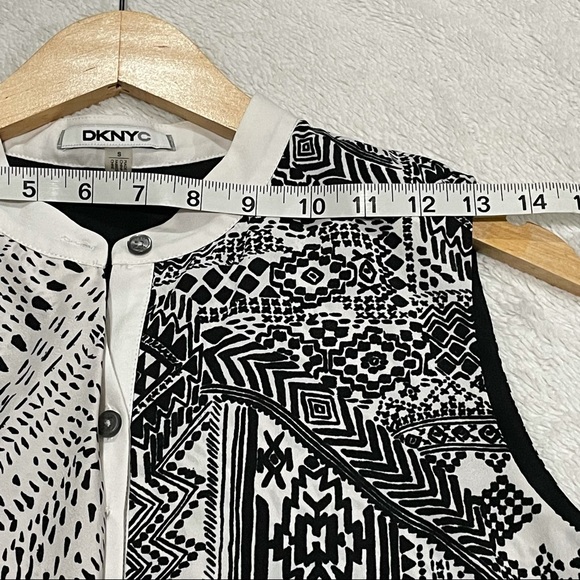 DKNYC Asymmetrical Black and White Midi Shift Dress Geometric Print Abstract - Picture 2 of 7